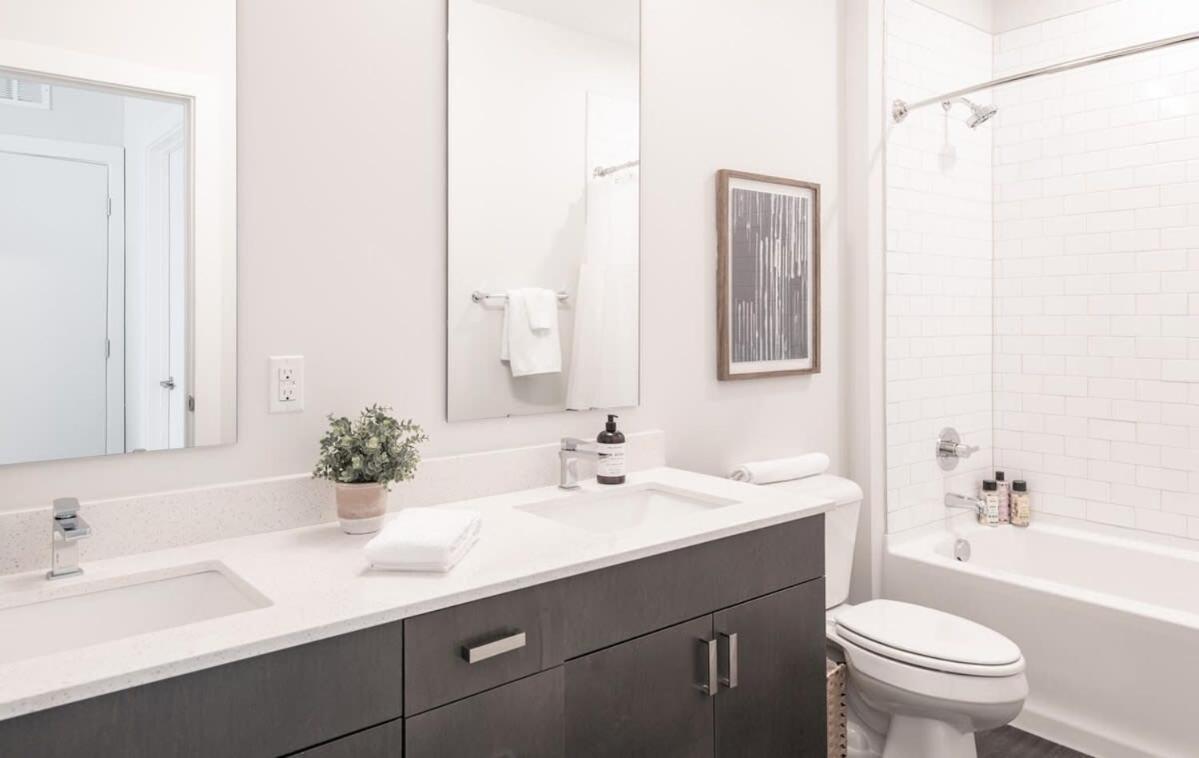 Cozysuites L Luxe 2br In Downtown *