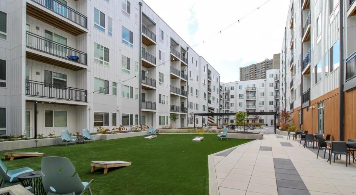 Cozysuites L Luxe 2br In Downtown Appartement Cincinnati