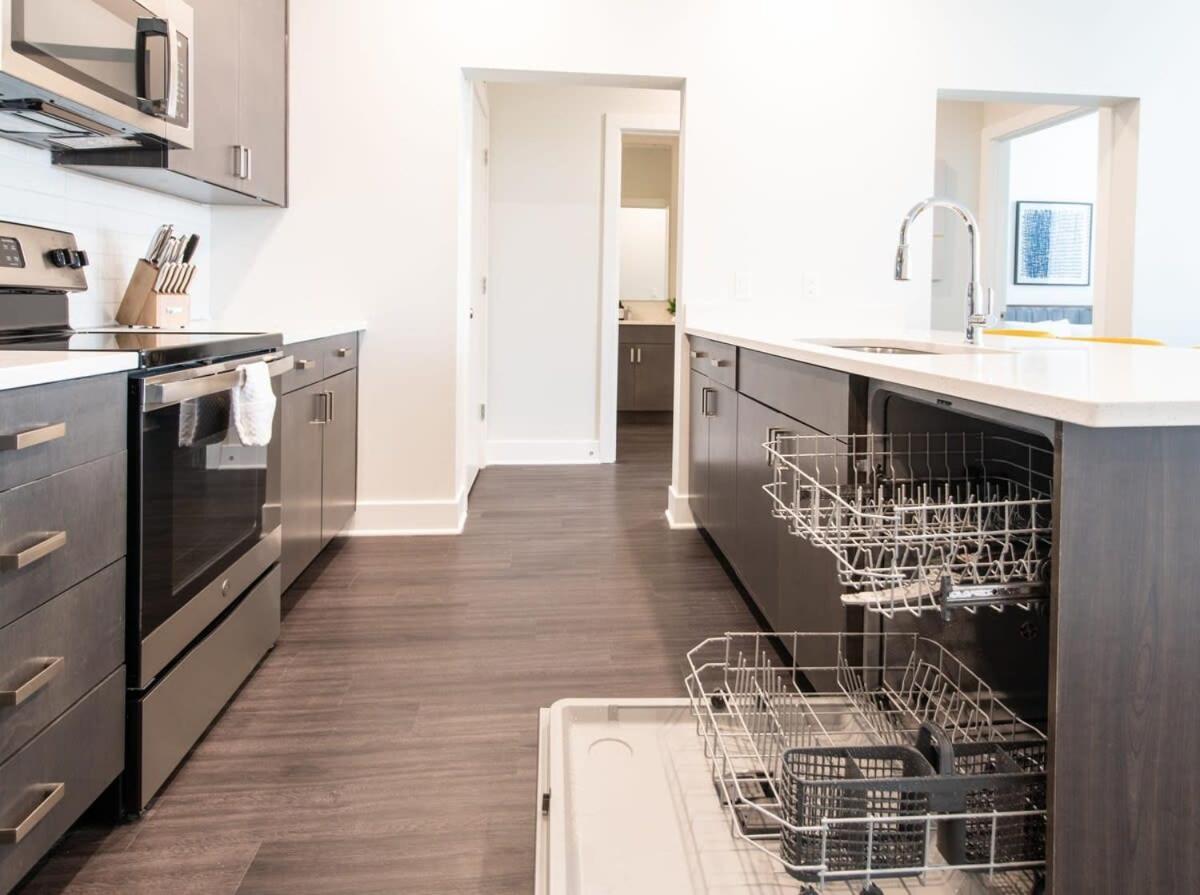 Cozysuites L Luxe 2br In Downtown Appartement